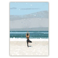 Yoga on the beach, o.T. (hoch)
